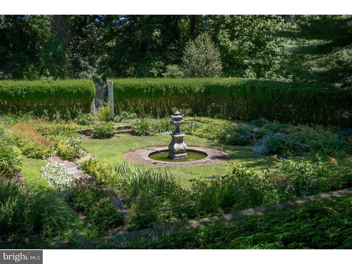 BRYN MAWR - Residential