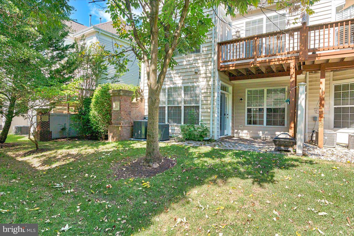 SOUTH RIVER COLONY - Residential