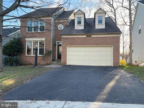 5814 DEER POND ROAD CENTREVILLE VA 20120