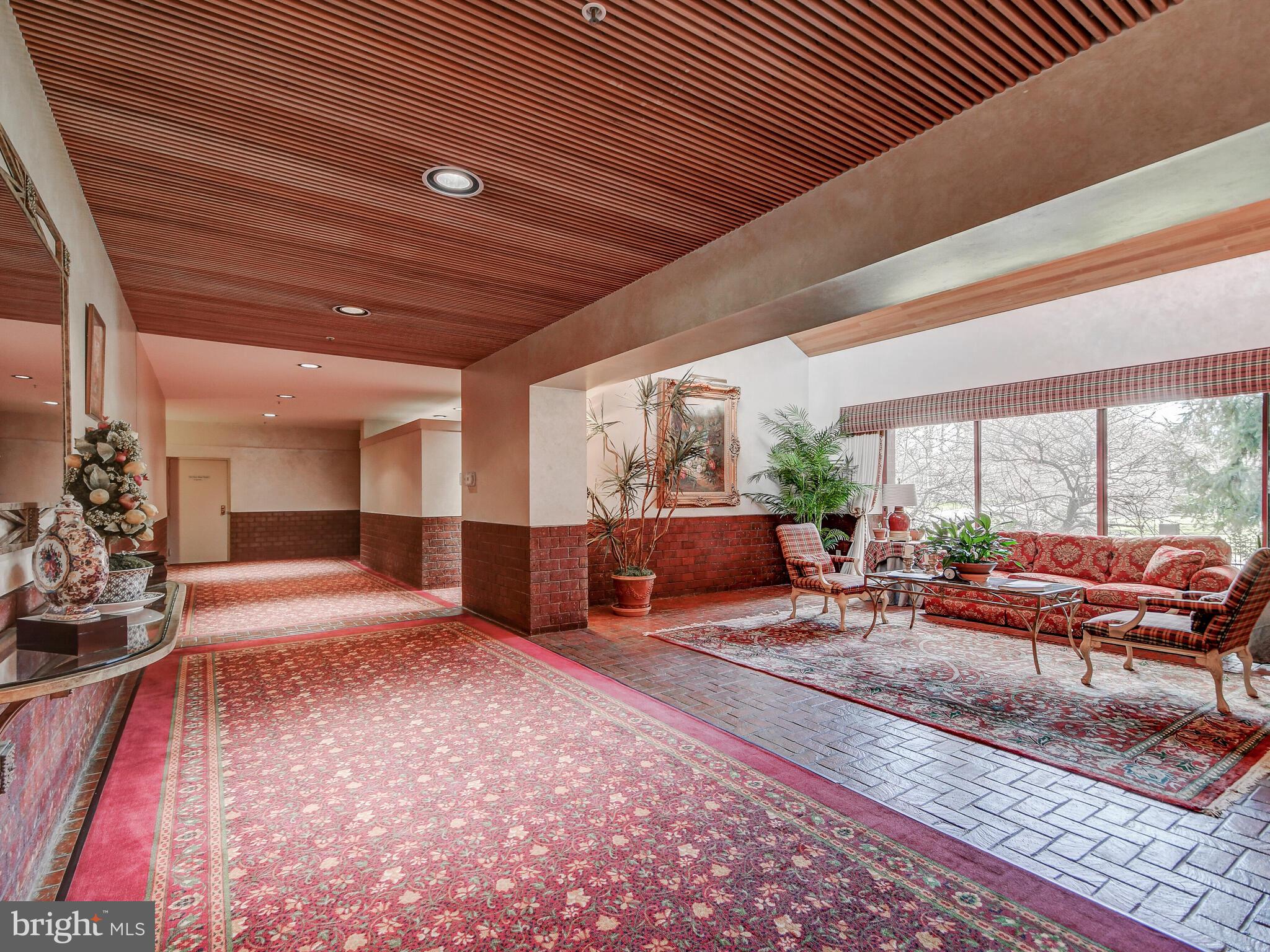 1 GRISTMILL COURT 302