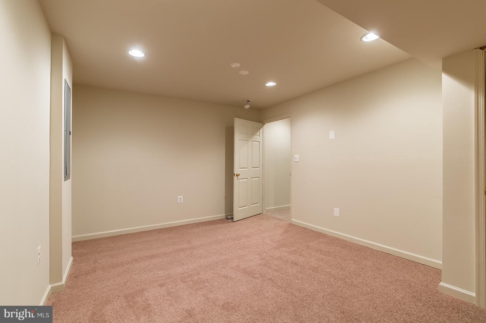 STOWE OF AMYCLAE - Residential