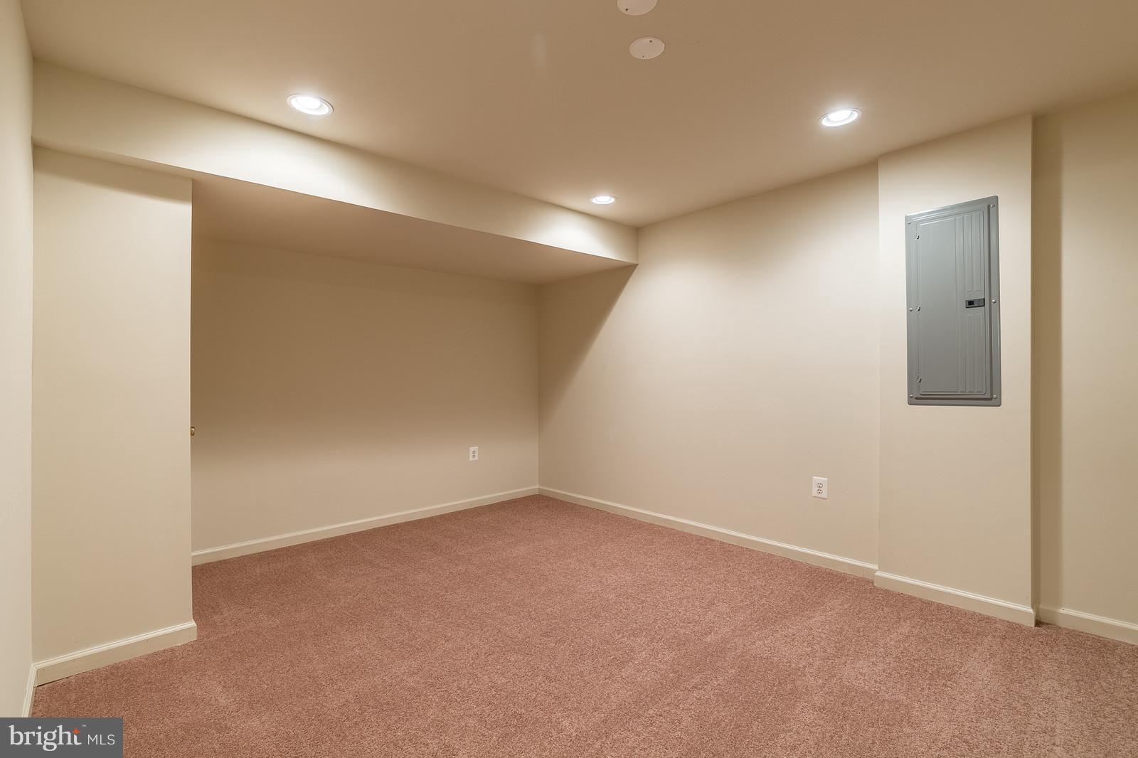 STOWE OF AMYCLAE - Residential