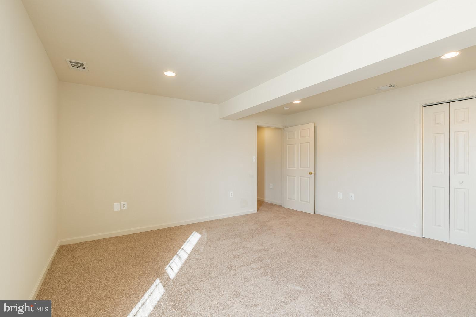 STOWE OF AMYCLAE - Residential