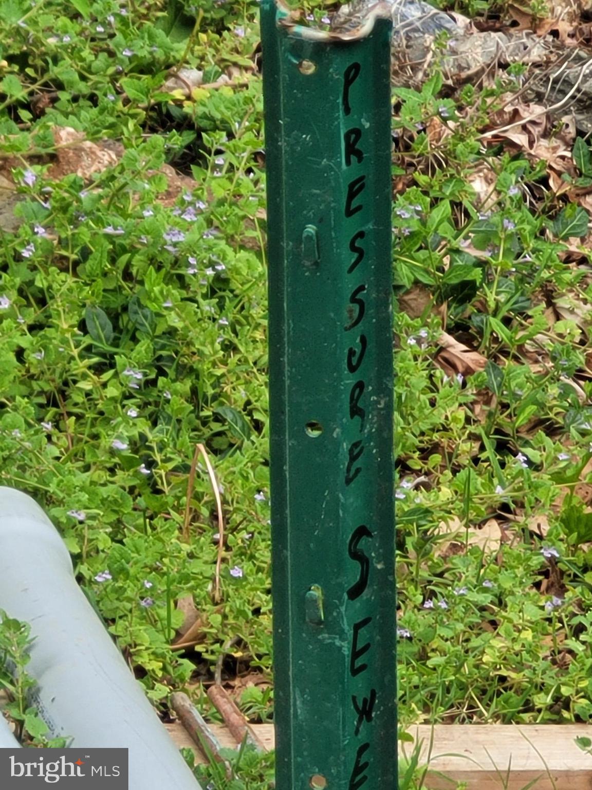 DAMASCUS OUTSIDE - Land