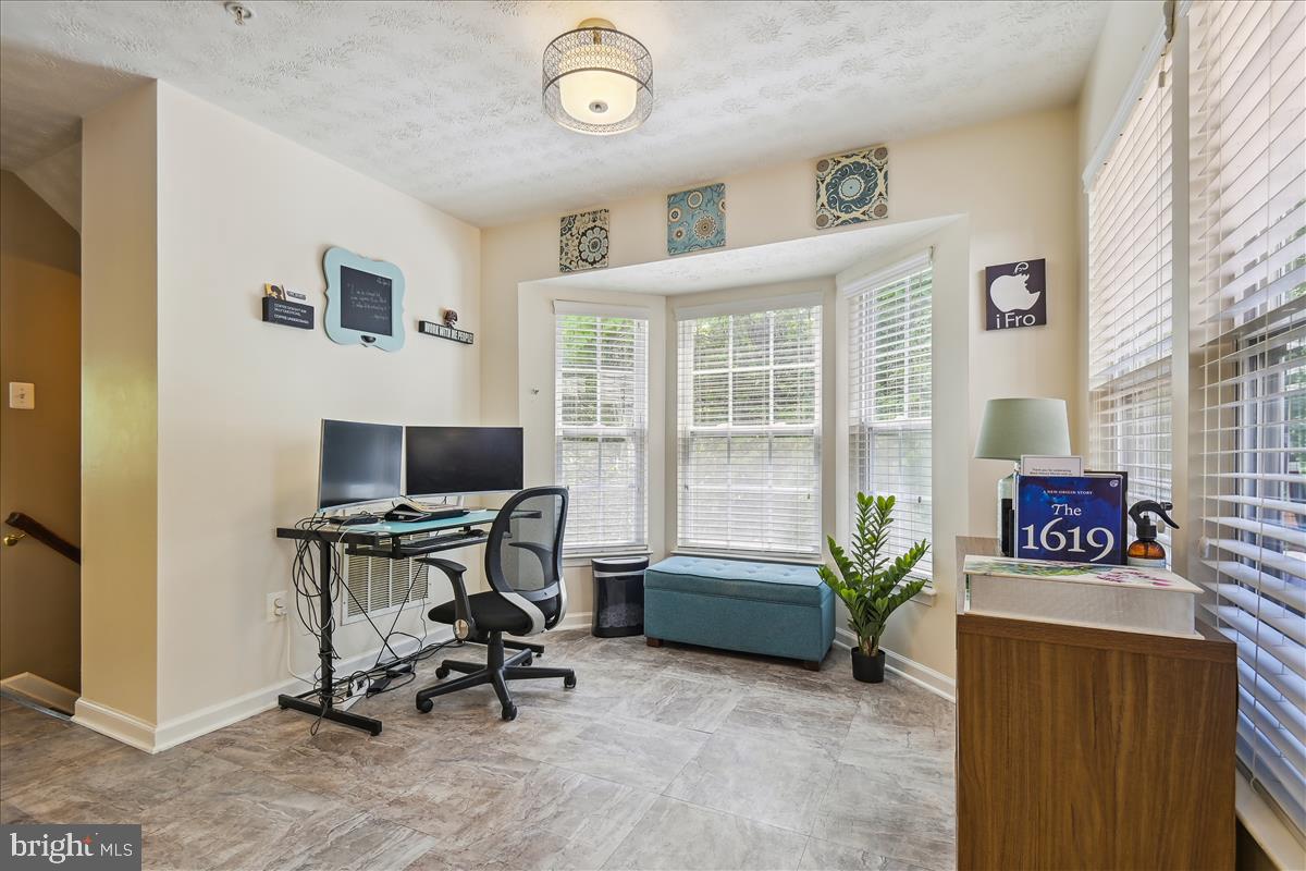 OWINGS MILLS NEWTOWN - Residential