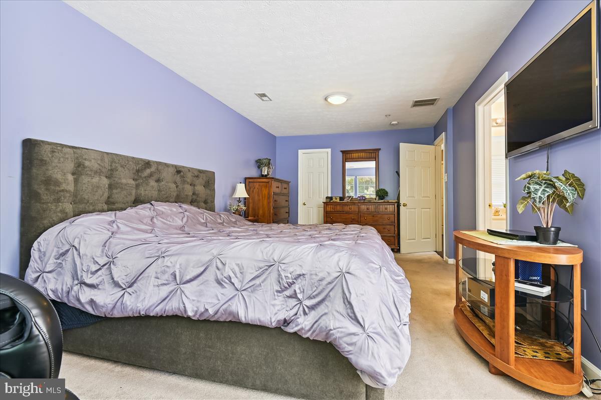 OWINGS MILLS NEWTOWN - Residential