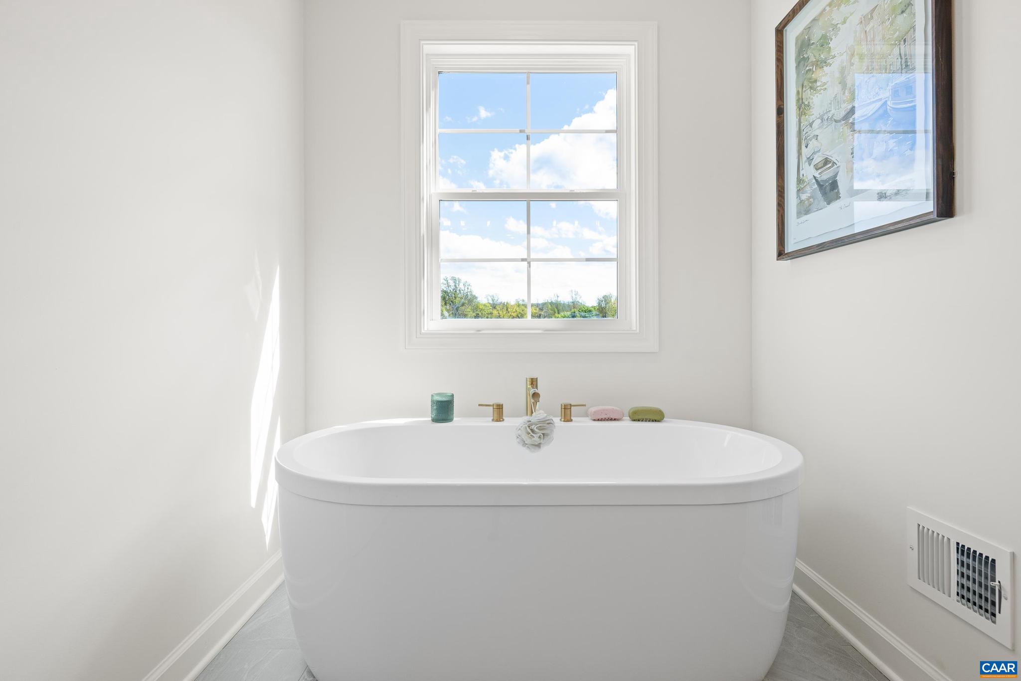 MEADOW BROOK - Residential