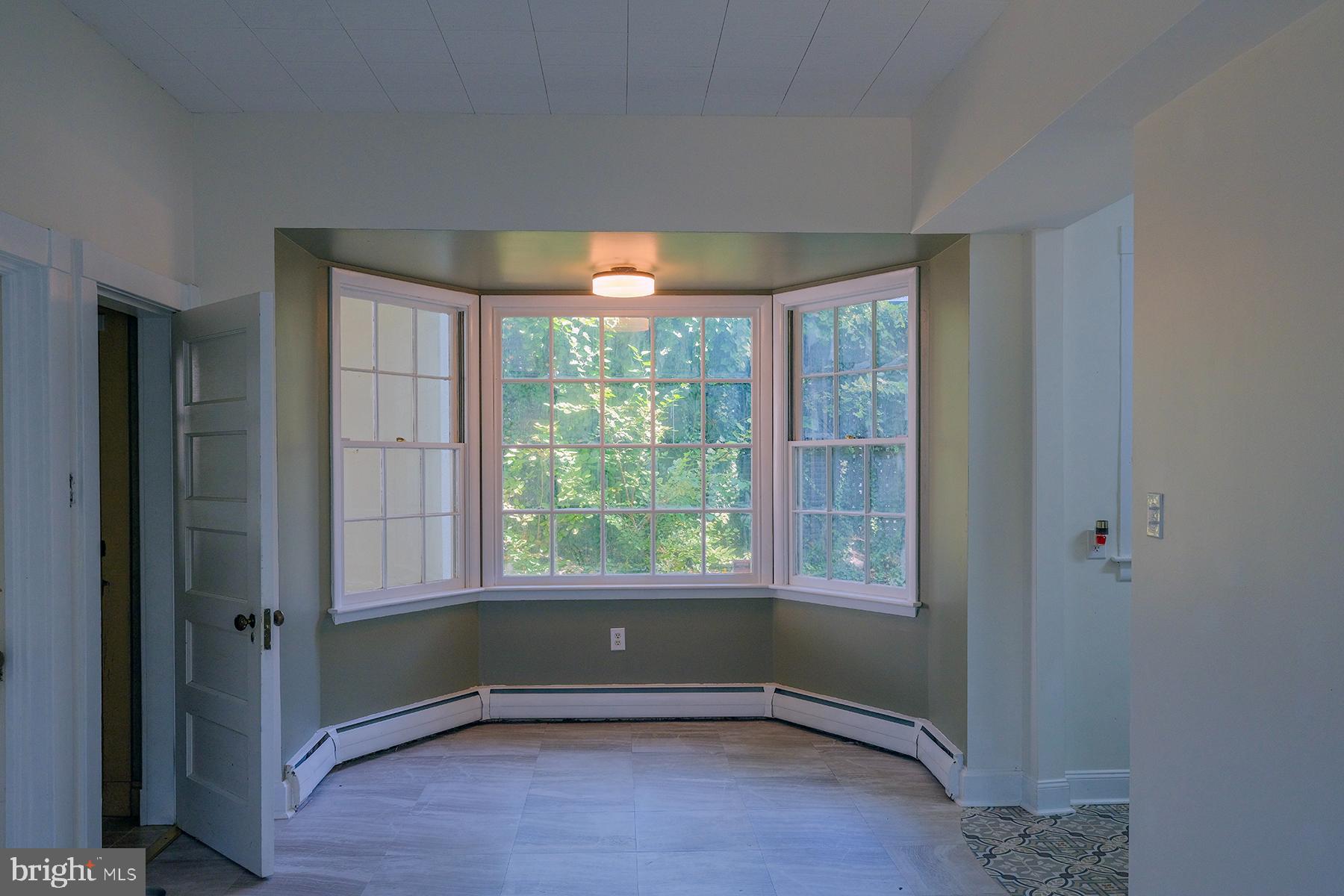 NORTH END - Residential