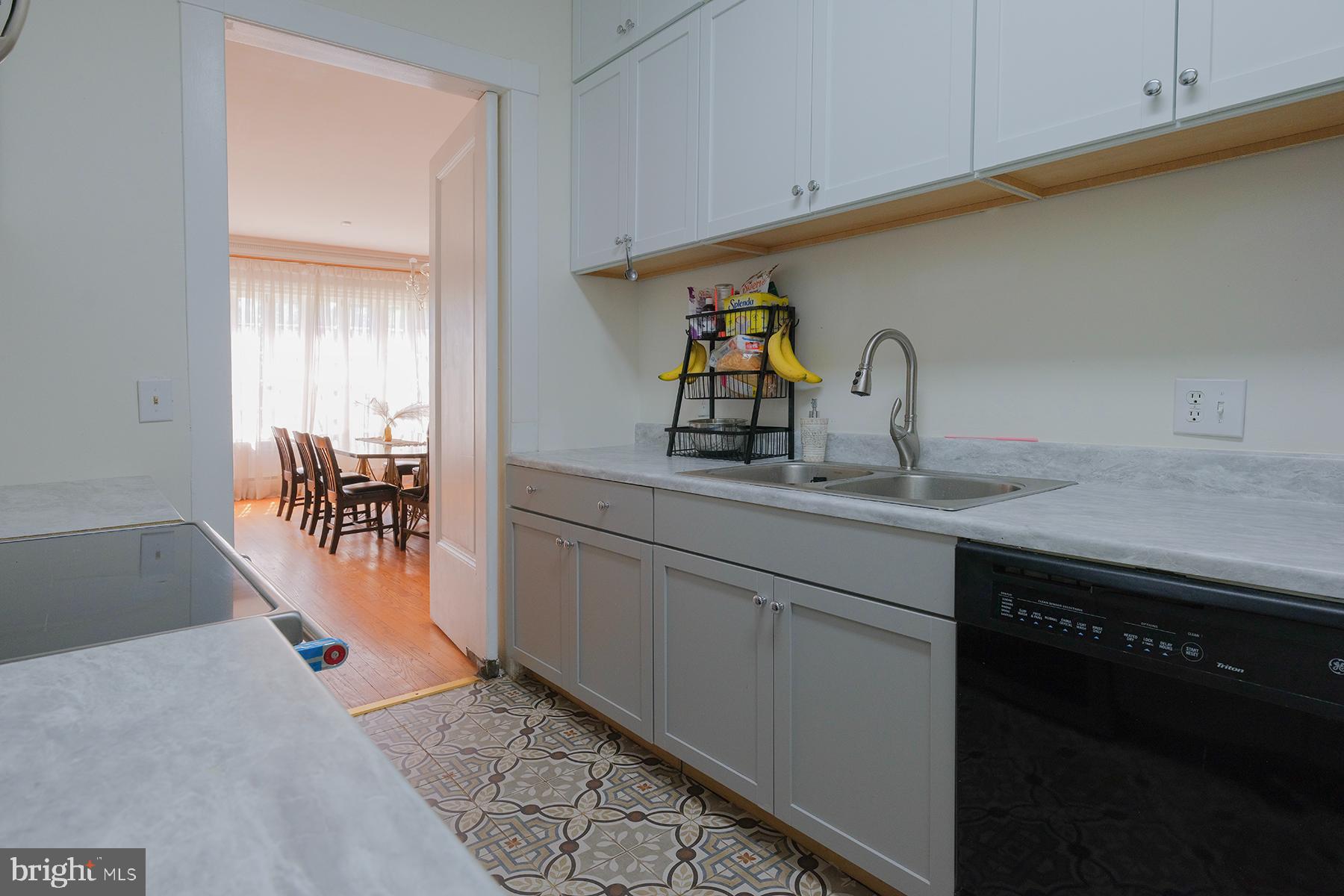 NORTH END - Residential