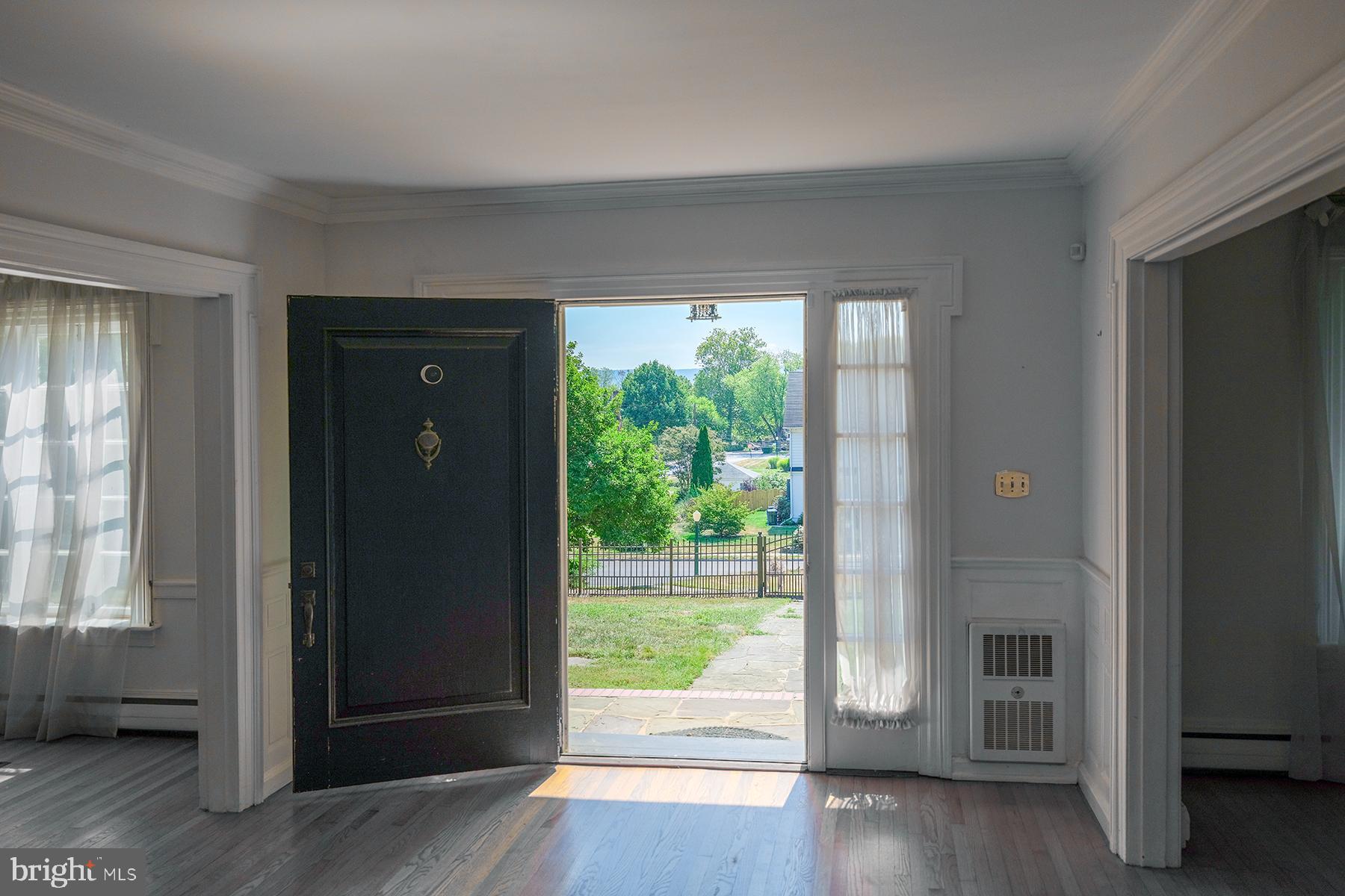 NORTH END - Residential