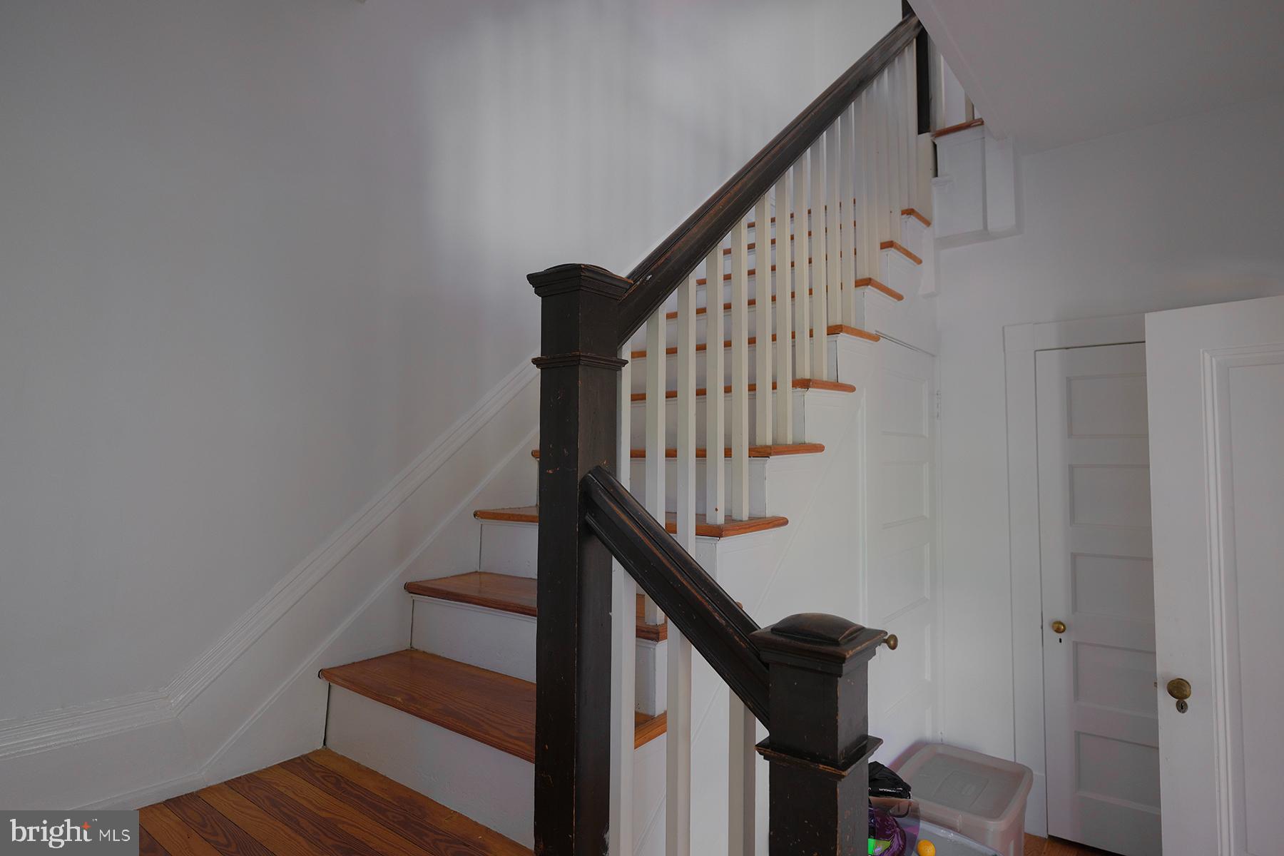 NORTH END - Residential