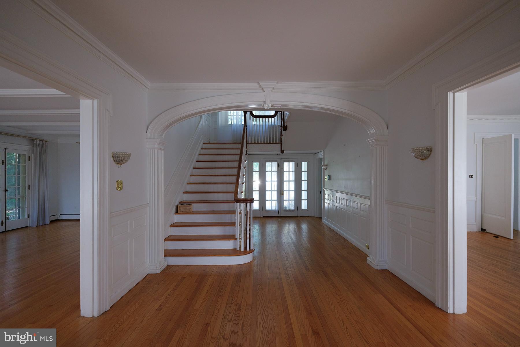 NORTH END - Residential