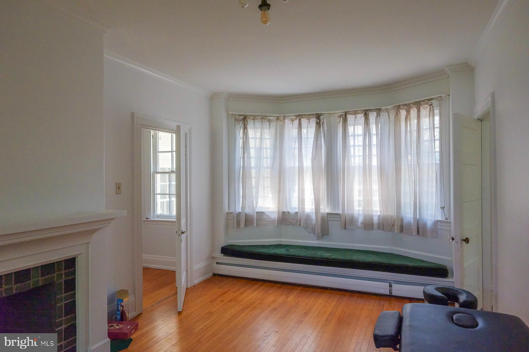 NORTH END - Residential