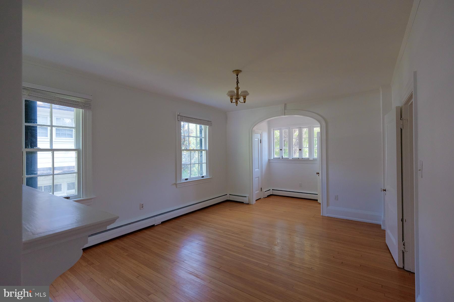 NORTH END - Residential