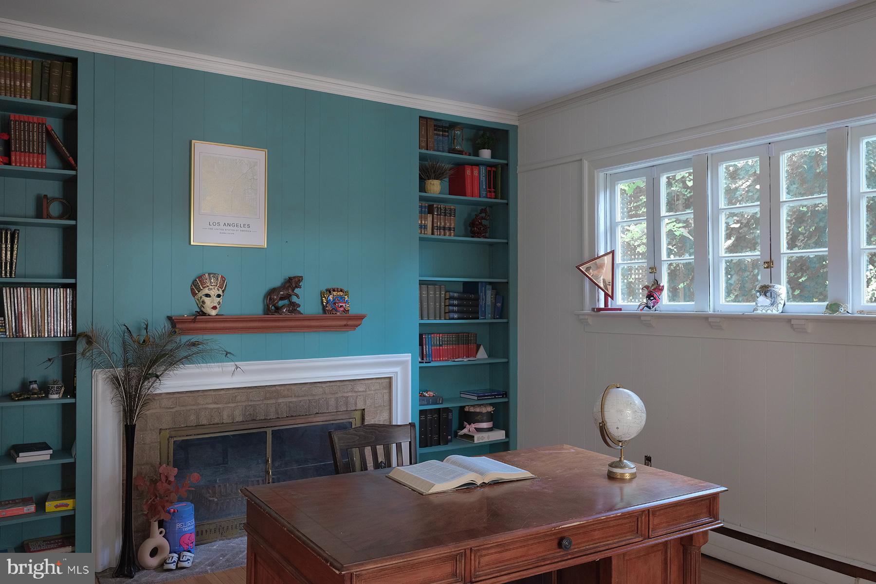 NORTH END - Residential