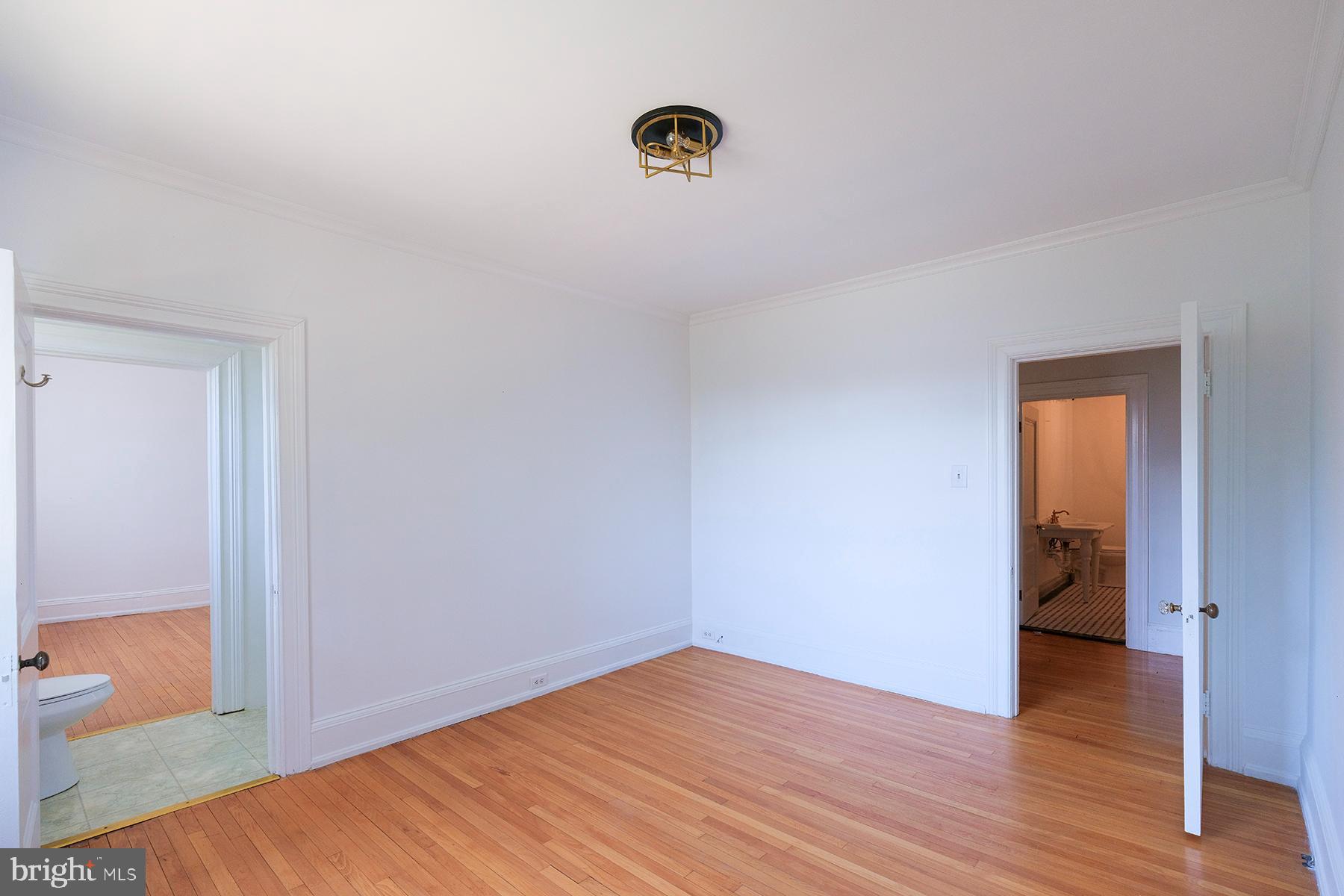 NORTH END - Residential