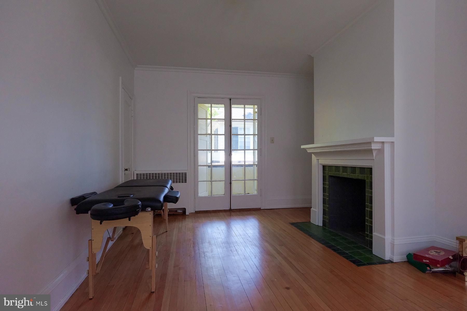 NORTH END - Residential