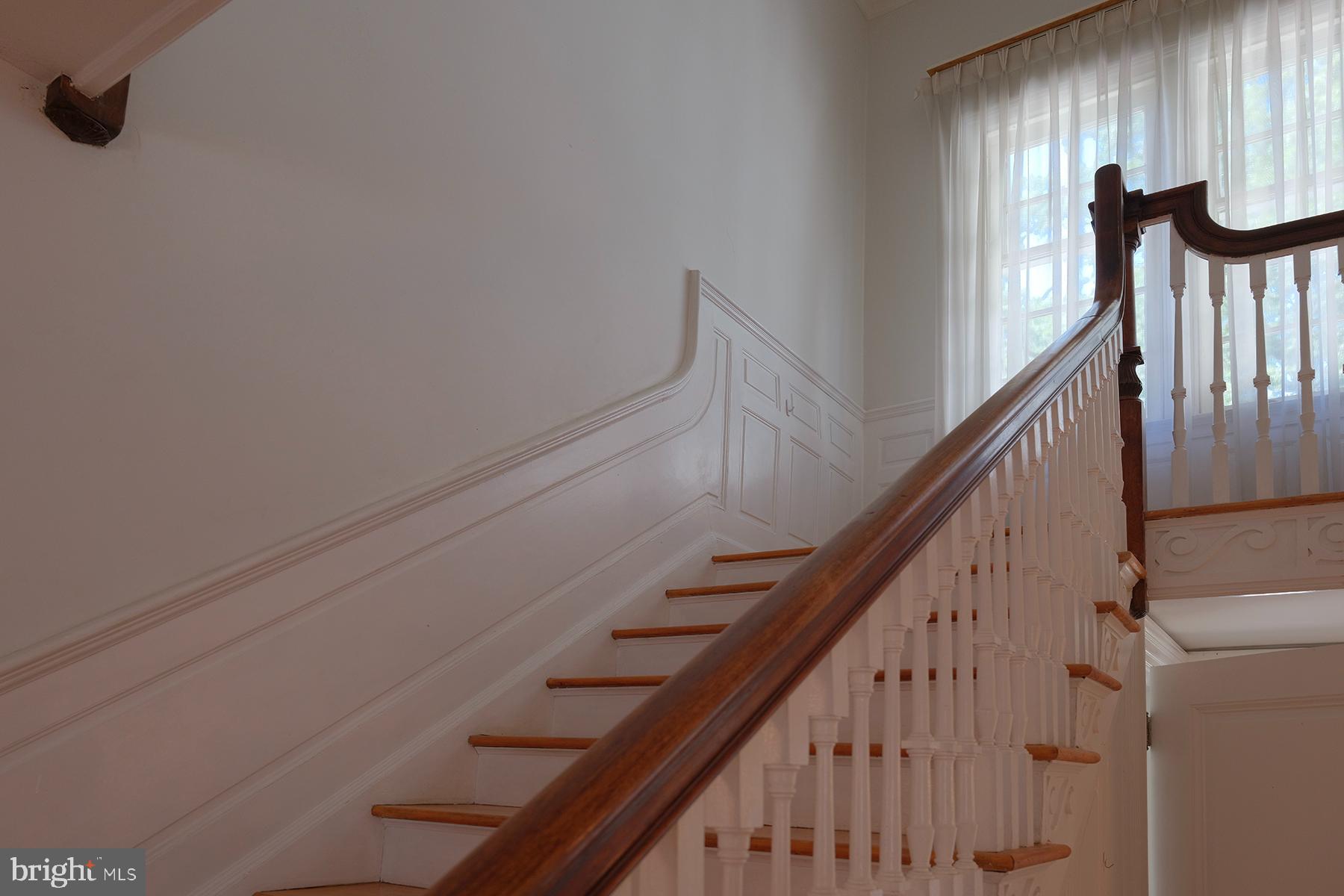 NORTH END - Residential