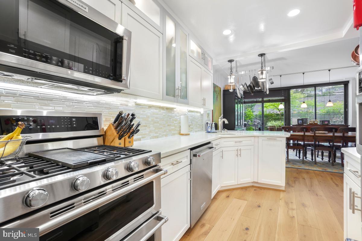 FOGGY BOTTOM - Residential