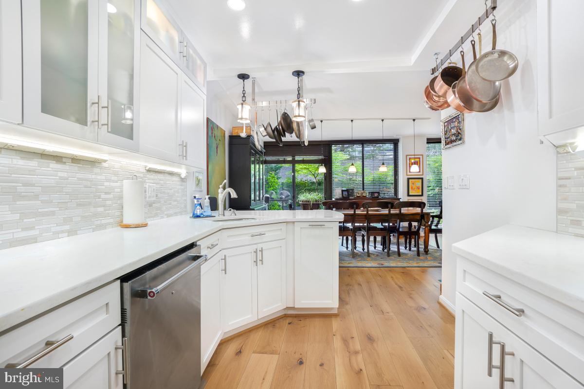 FOGGY BOTTOM - Residential