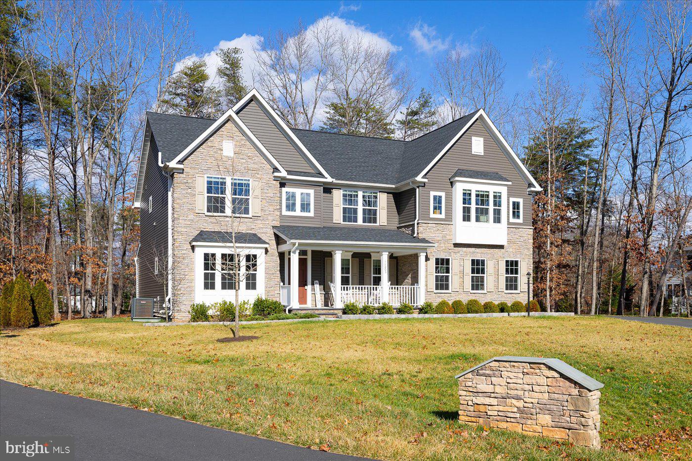 FAWN LAKE - Residential