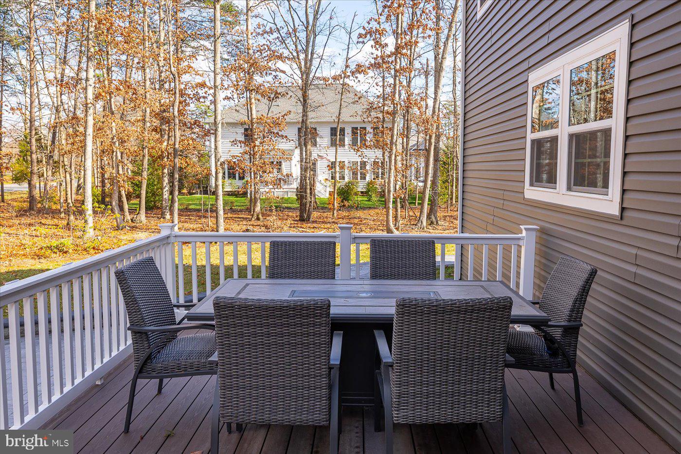 FAWN LAKE - Residential