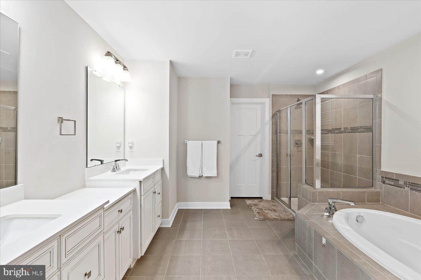 FAWN LAKE - Residential