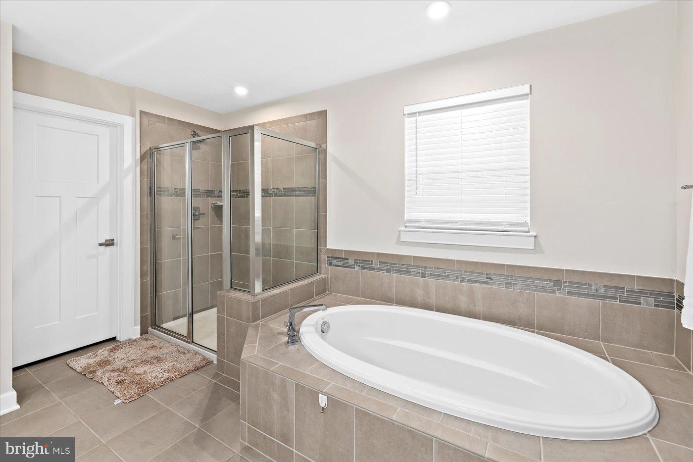 FAWN LAKE - Residential