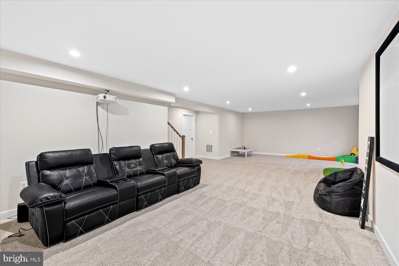 FAWN LAKE - Residential