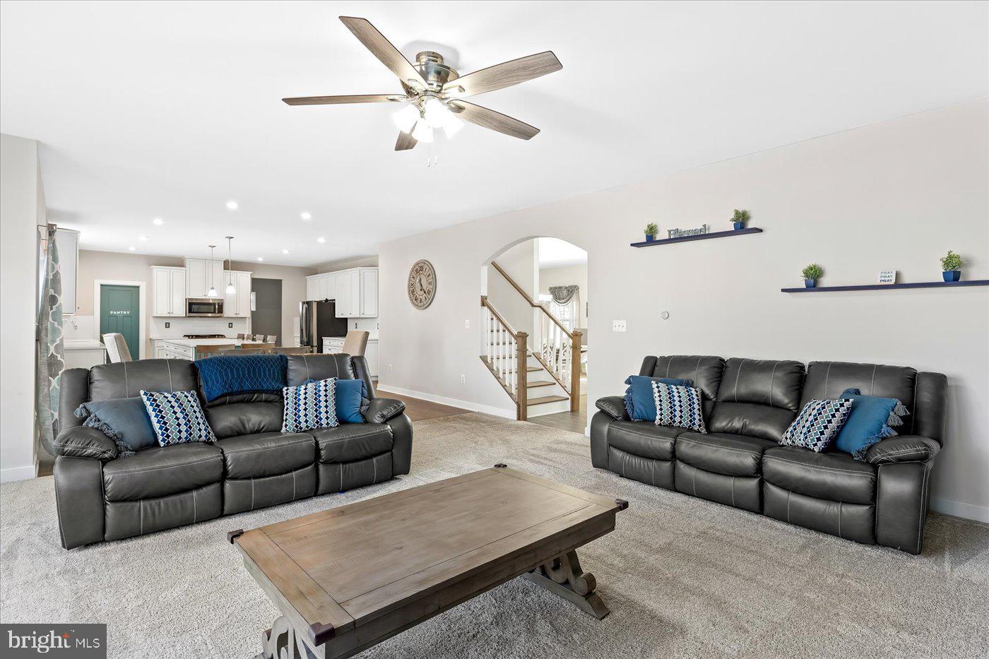 FAWN LAKE - Residential