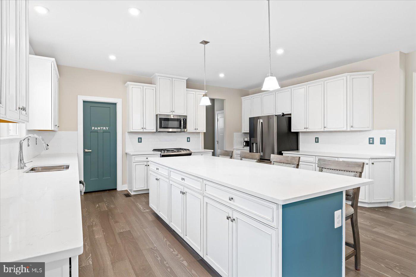 FAWN LAKE - Residential