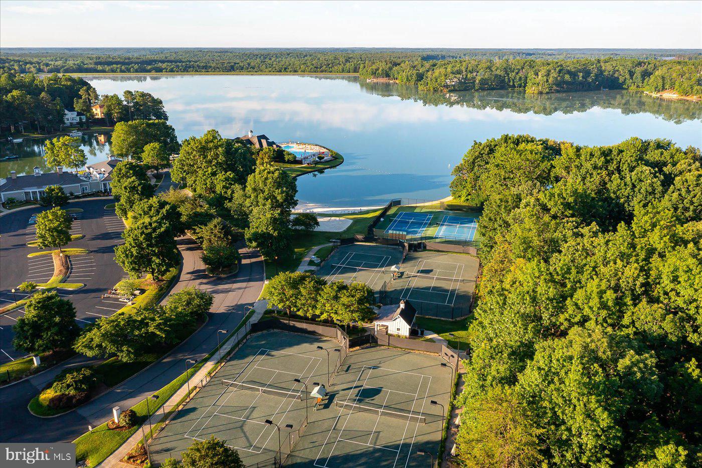 FAWN LAKE - Residential