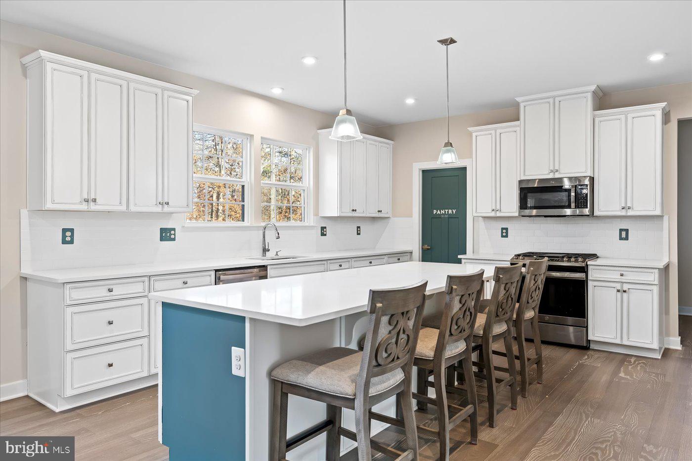 FAWN LAKE - Residential