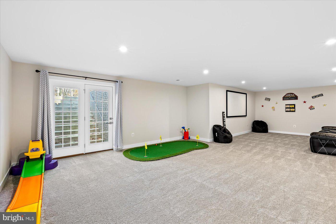 FAWN LAKE - Residential