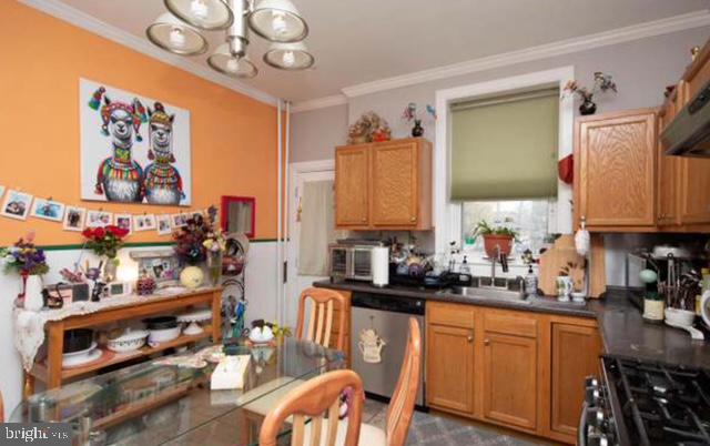 UNIVERSITY CITY - Residential Lease