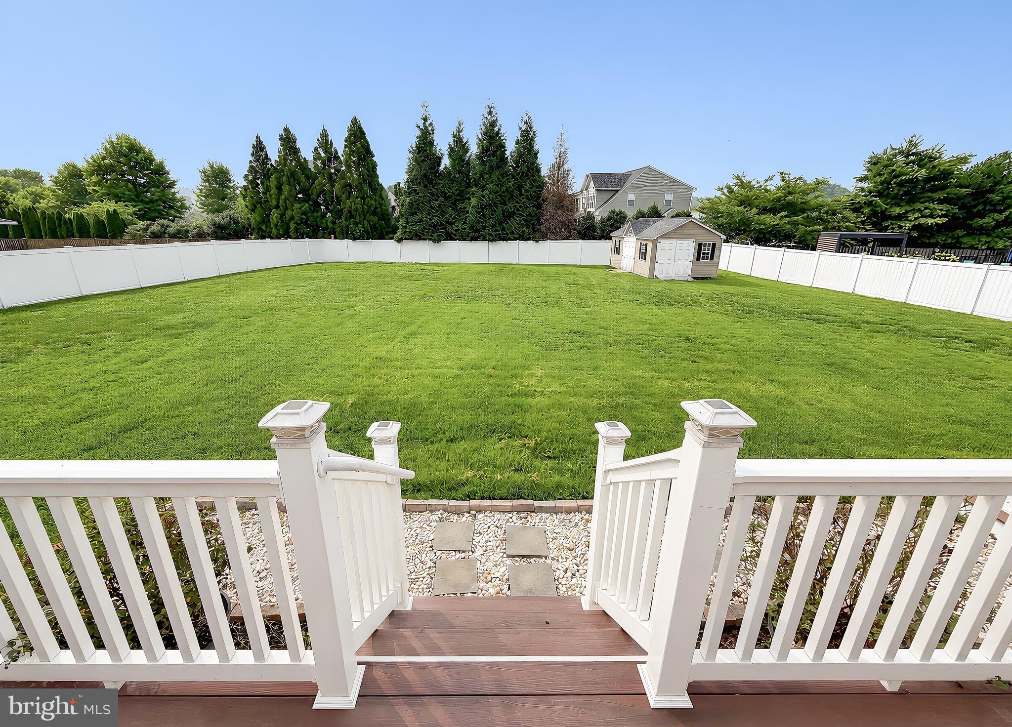 21395 FAIRWOOD COURT