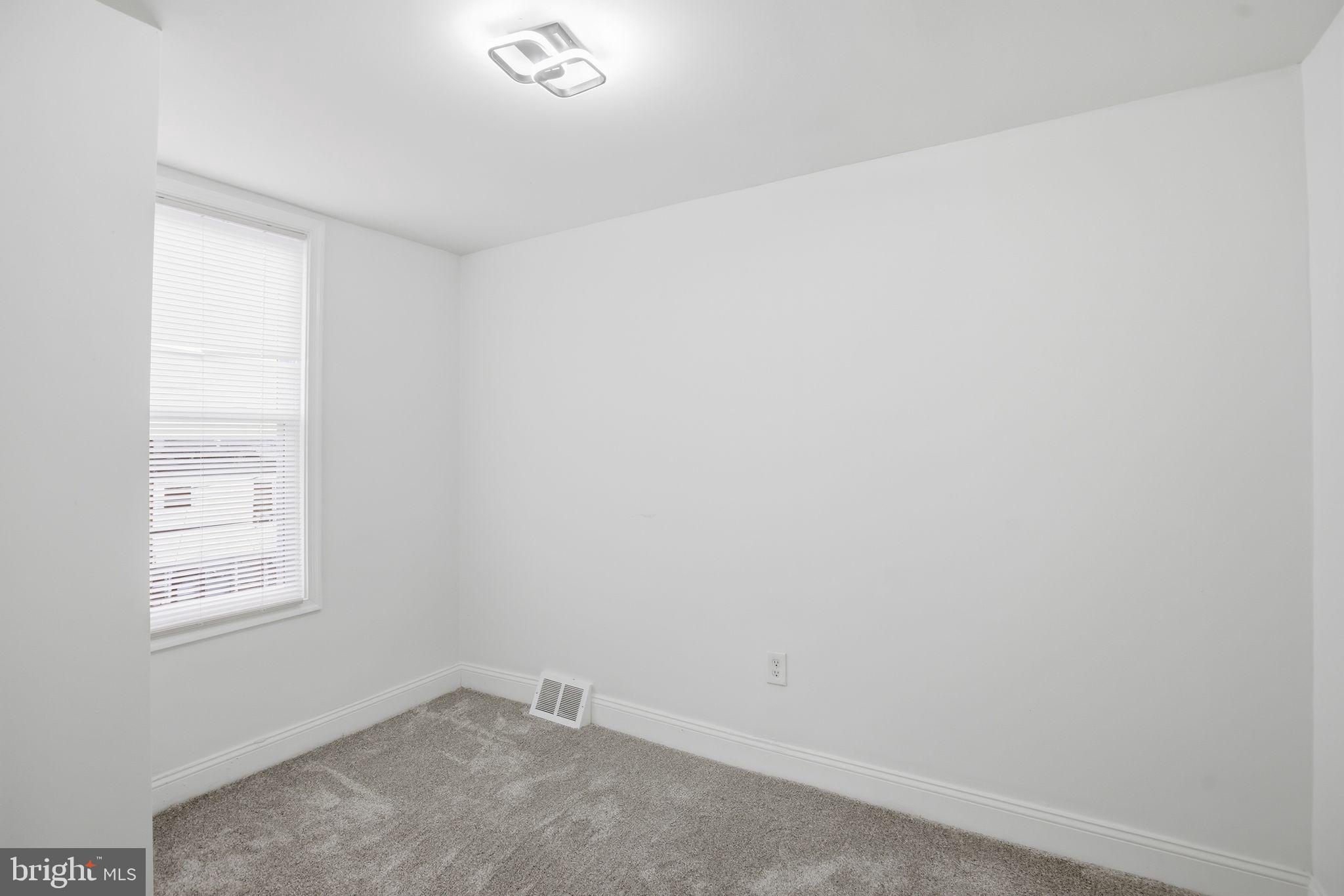 MORAVIA PARK - Residential