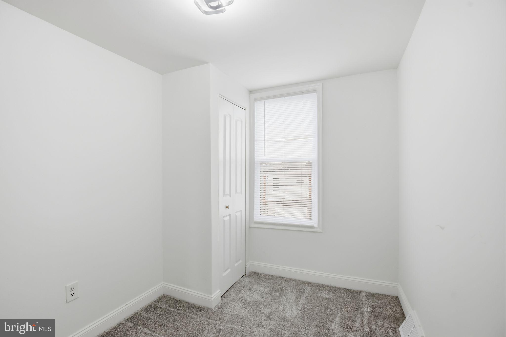 MORAVIA PARK - Residential