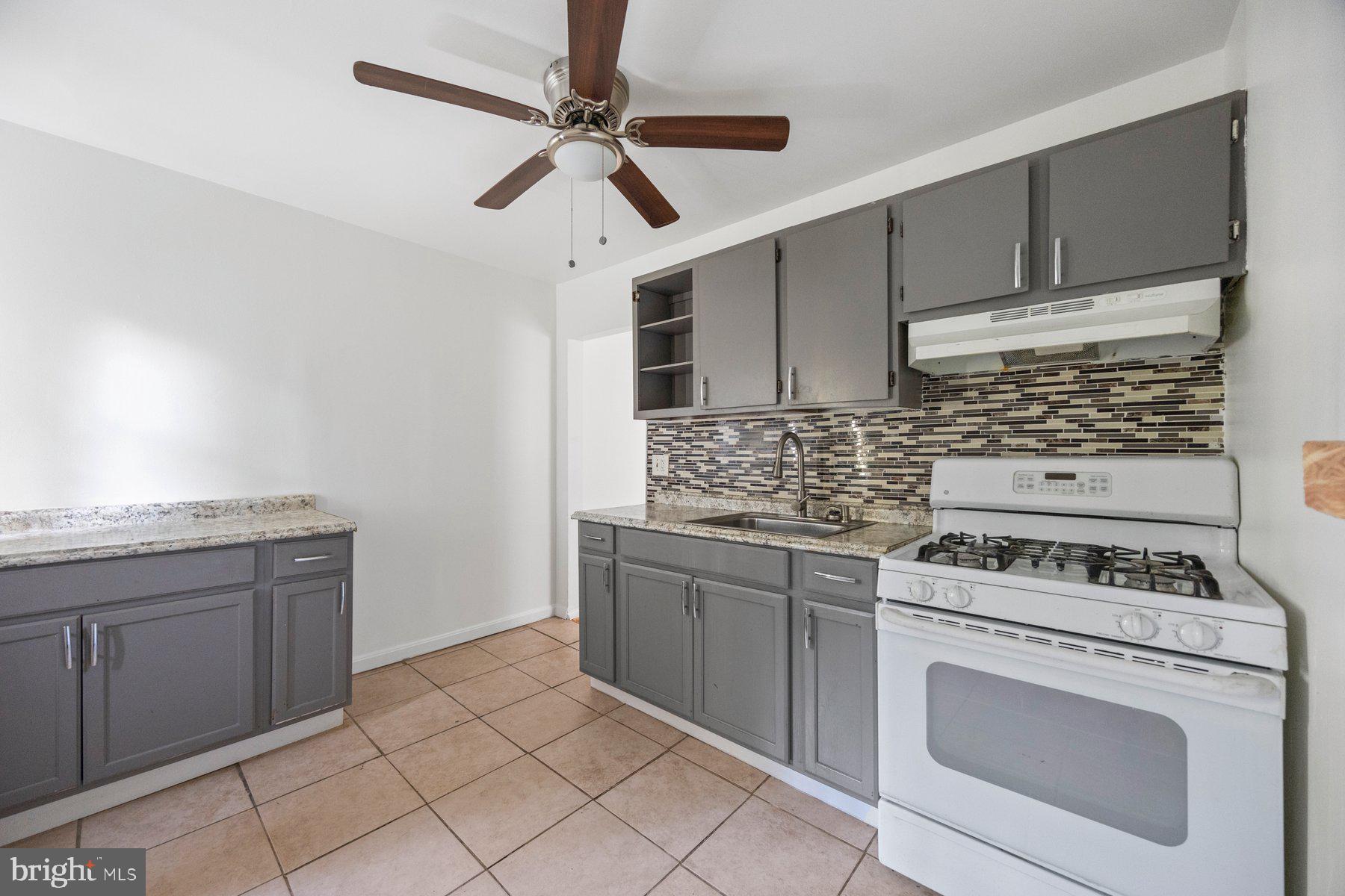 LEXINGTON - Residential