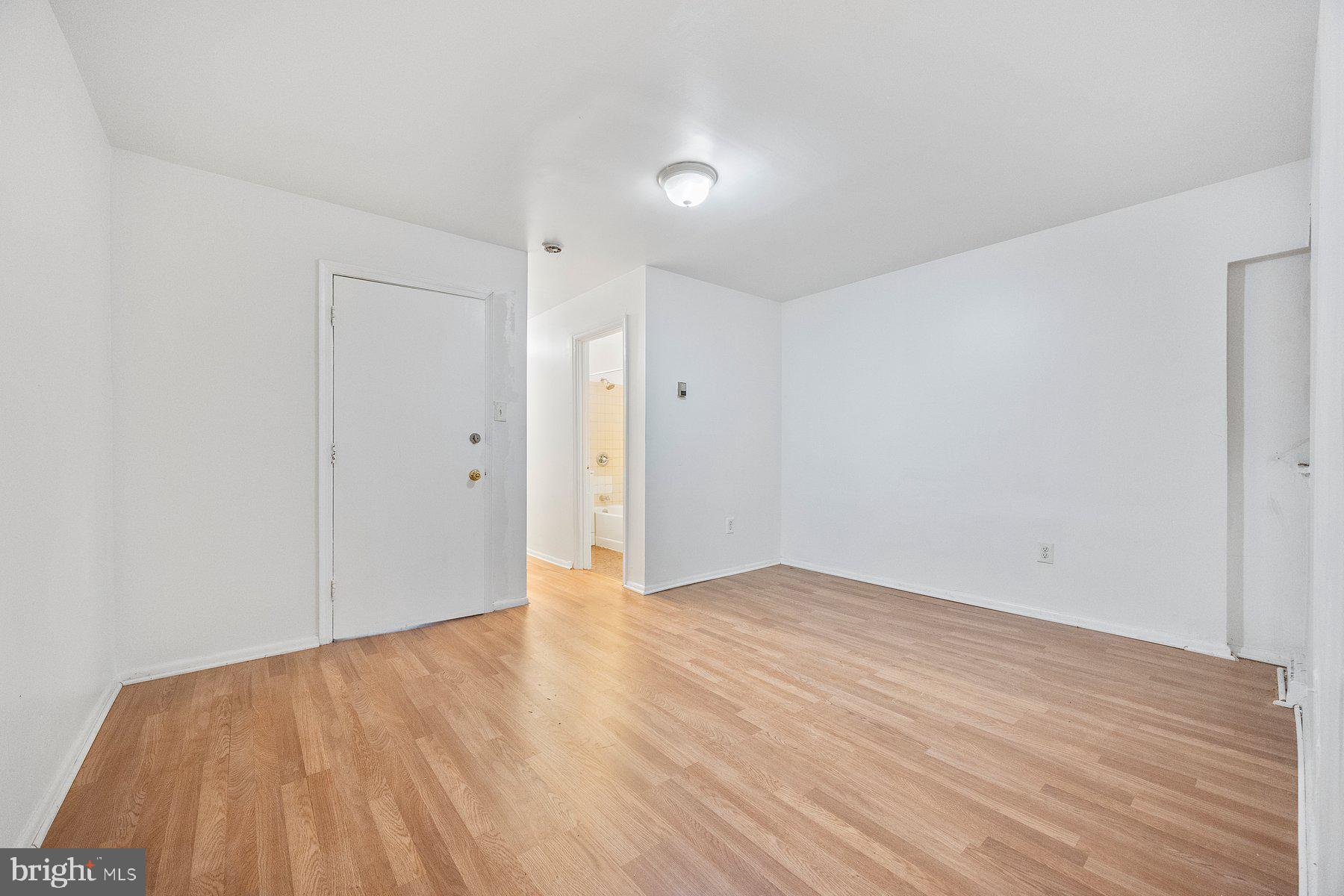 LEXINGTON - Residential