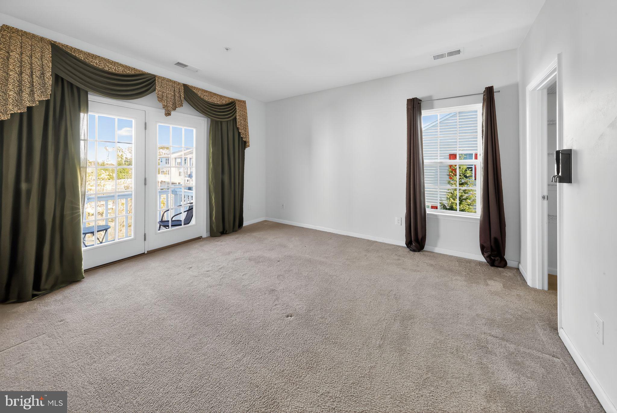 PARK CROSSINGS - Residential