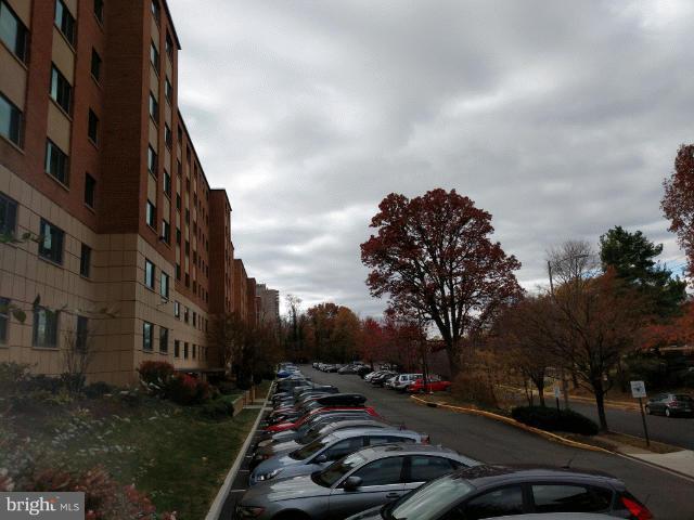 ARLINGTON RIDGE - Residential Lease