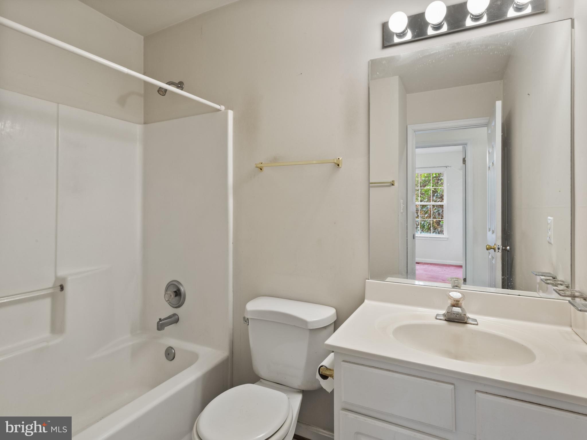 NORTH CHESAPEAKE BEACH - Residential