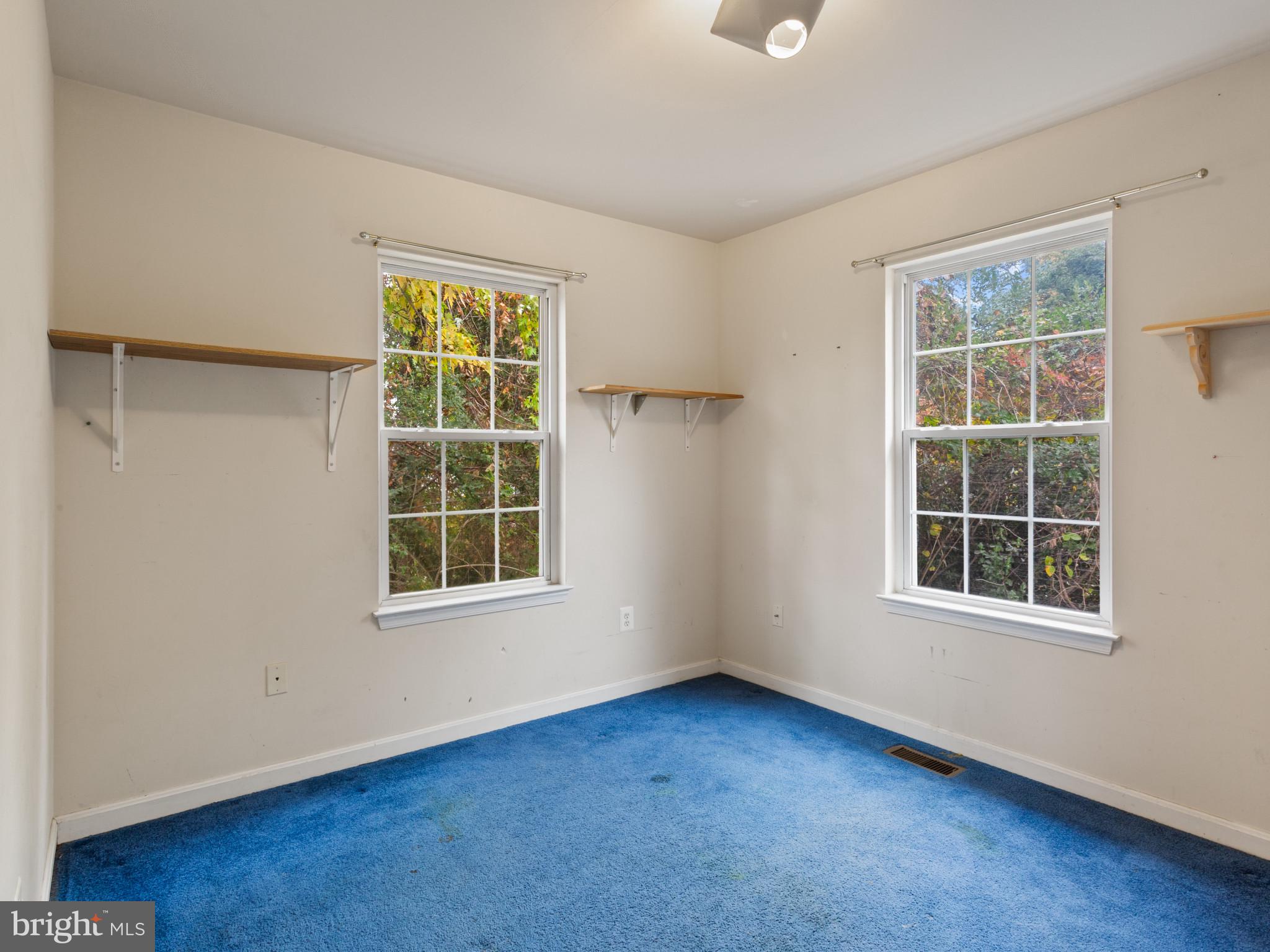 NORTH CHESAPEAKE BEACH - Residential