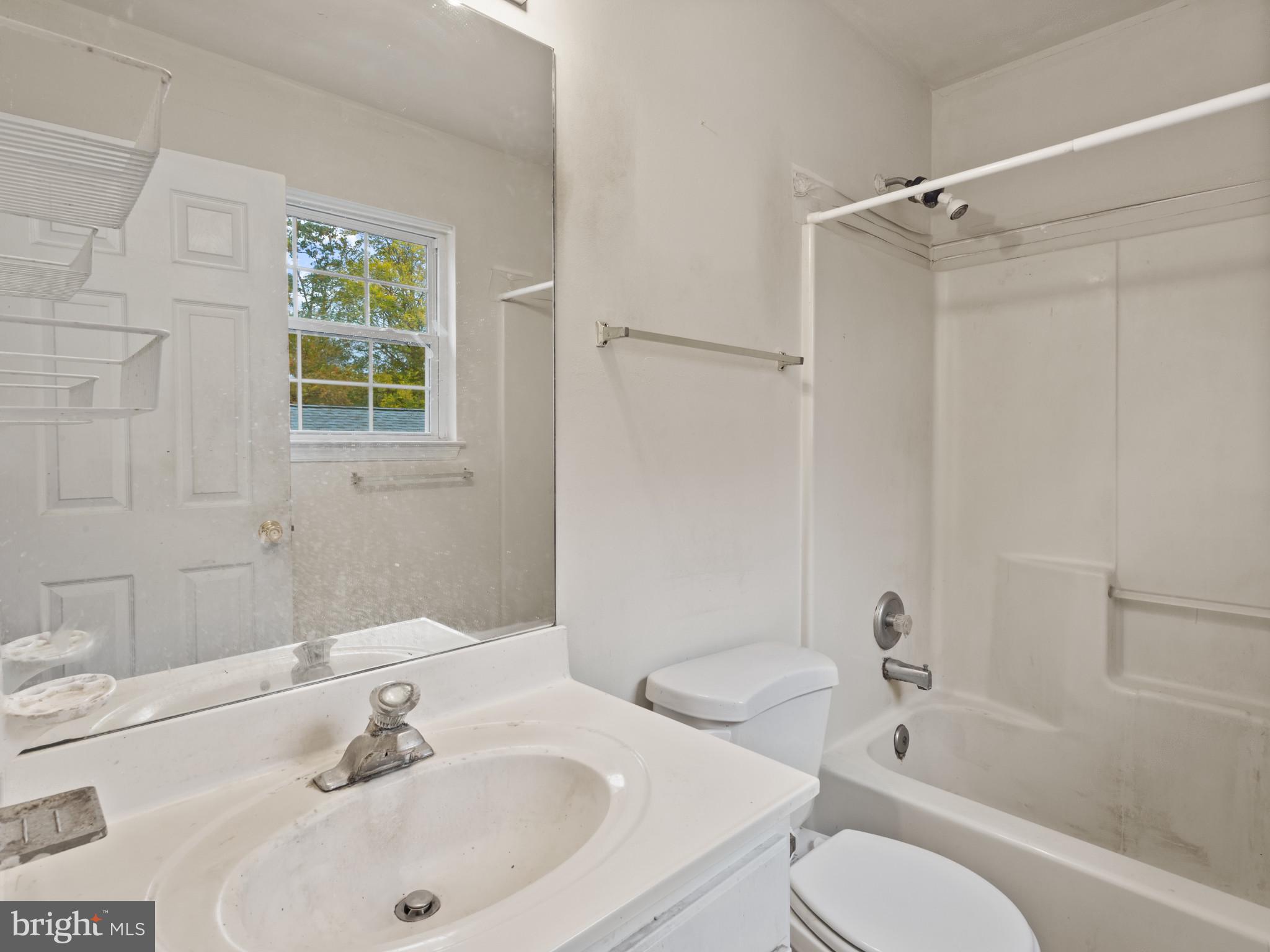 NORTH CHESAPEAKE BEACH - Residential