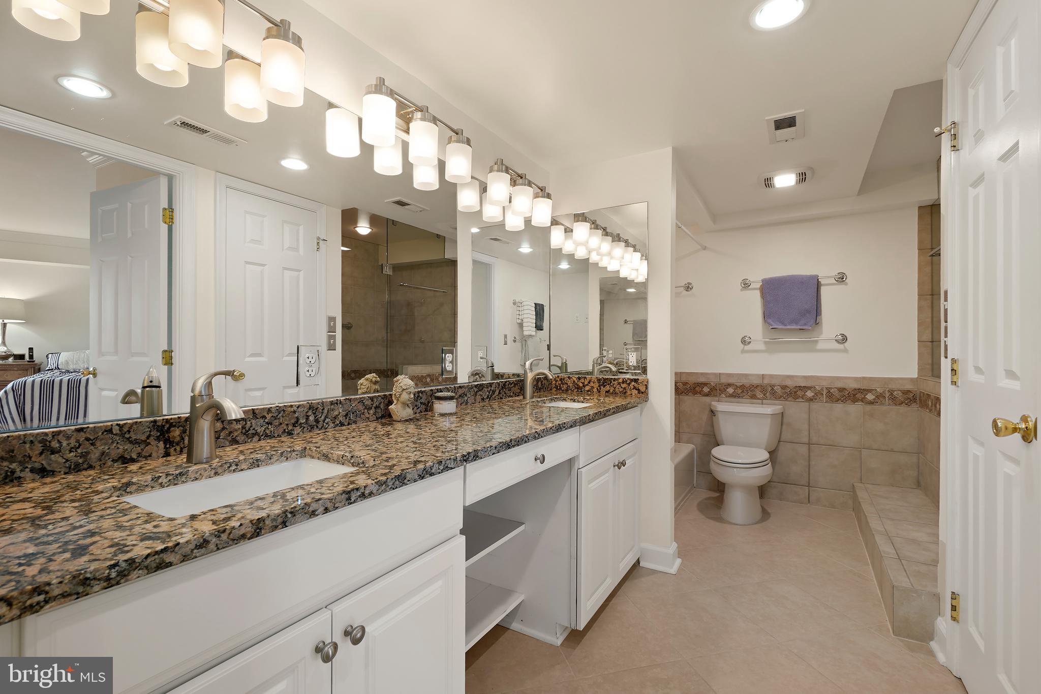 MONTEBELLO - Residential