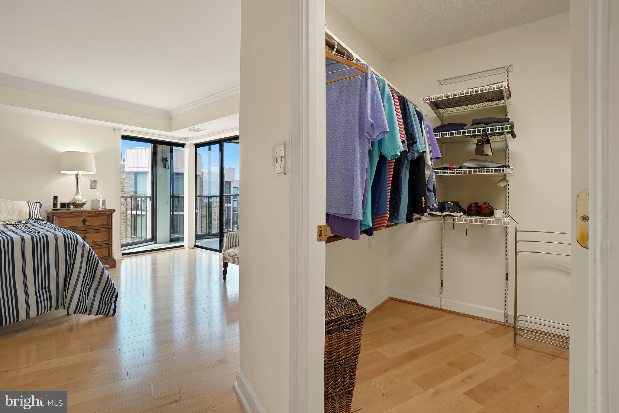 MONTEBELLO - Residential