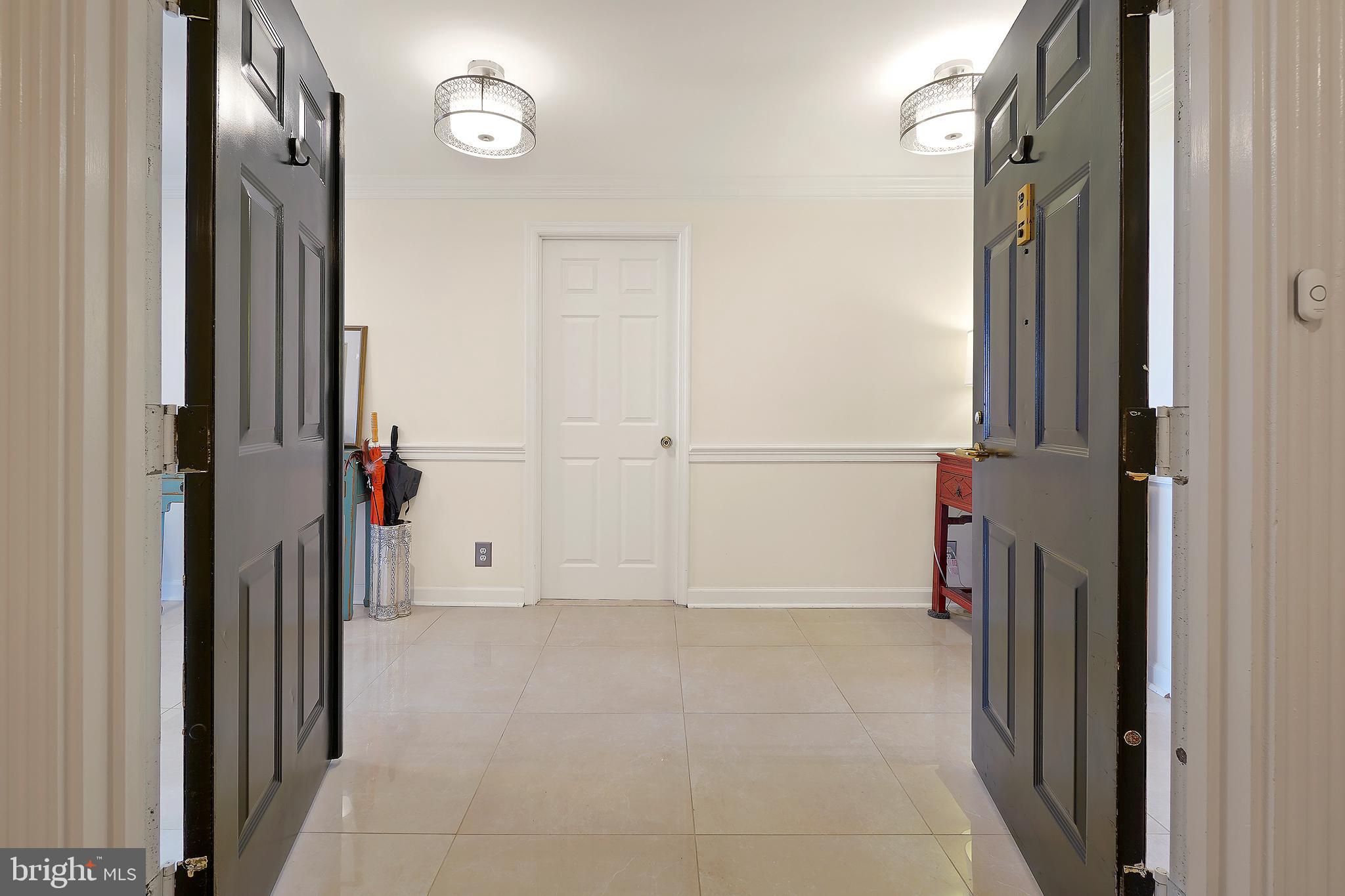 MONTEBELLO - Residential