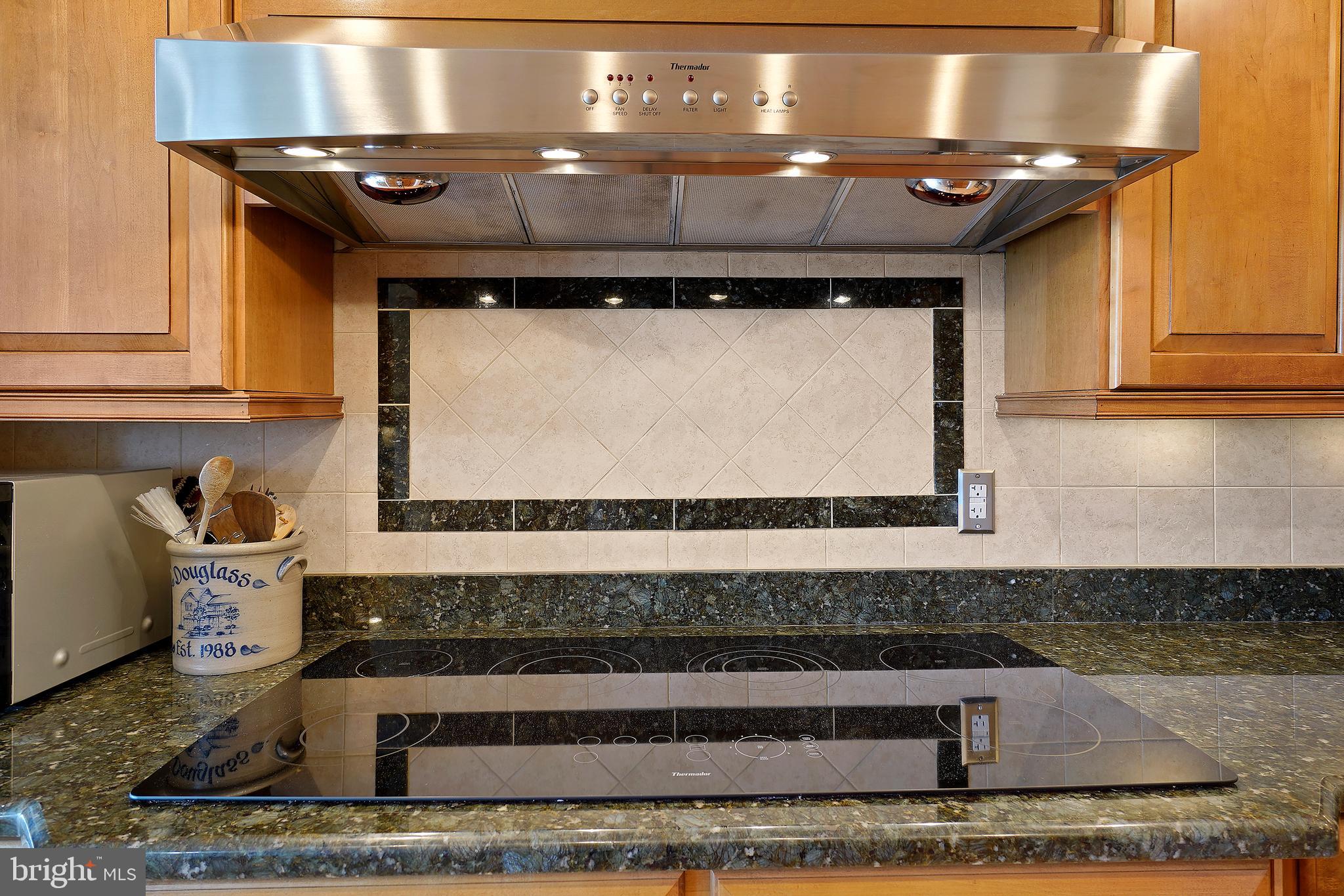 MONTEBELLO - Residential