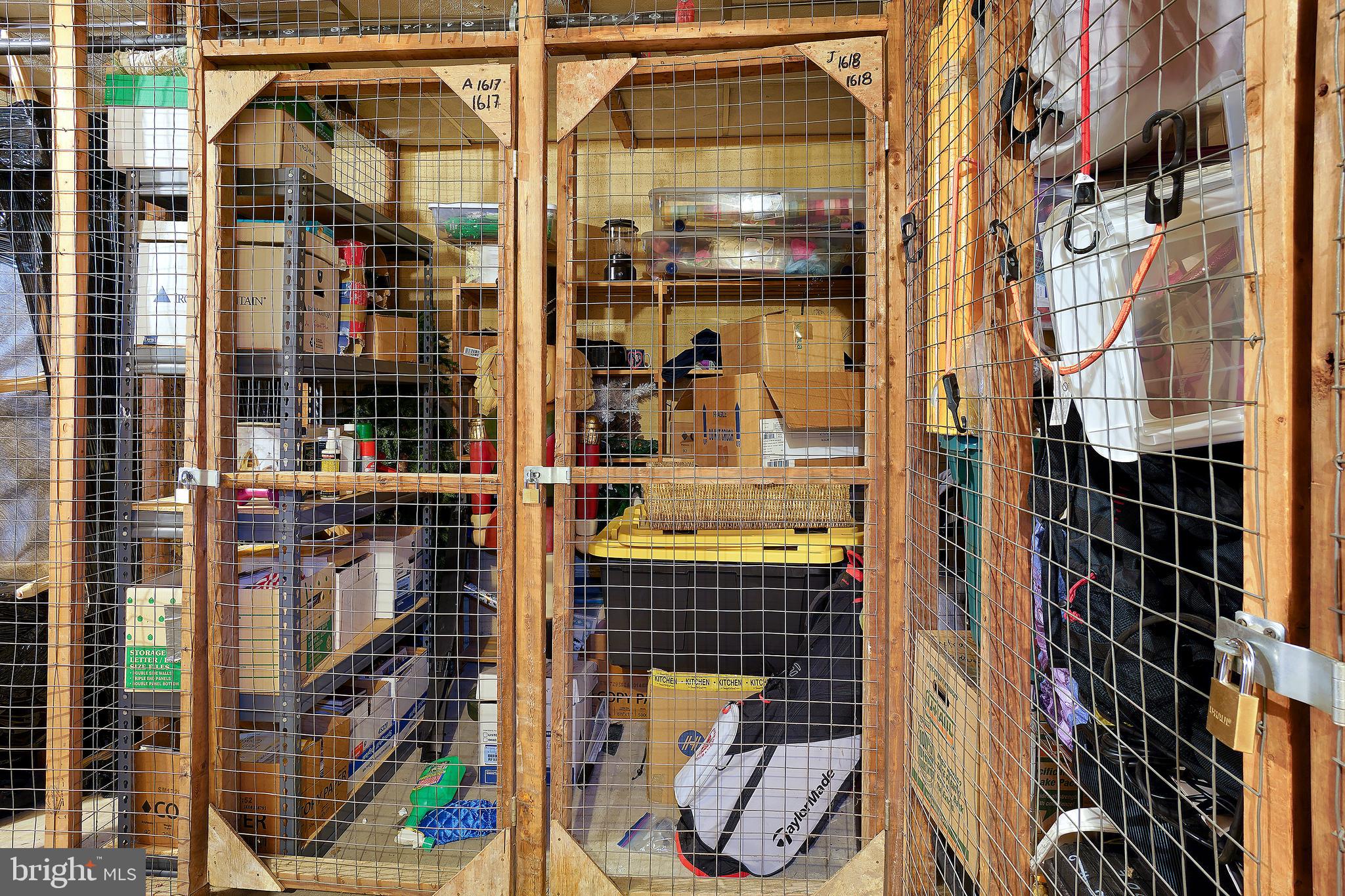 MONTEBELLO - Residential